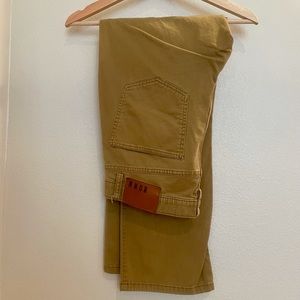 Men’s Rowm tan chino pants